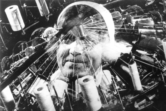 „Žmogus su kino kamera“, rež. Dziga Vertovas, 1929