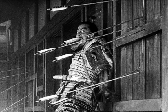 „Kruvinas sostas“, rež. Akira Kurosawa, 1957